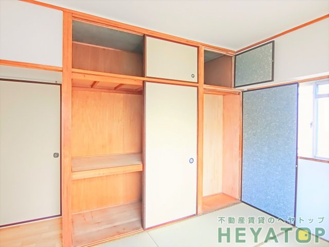 収納　収納力たっぷりの和室の押入（同仕様写真）