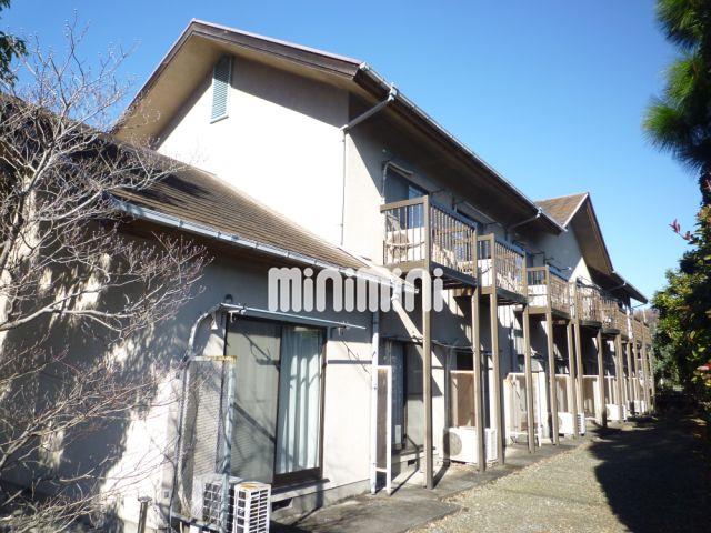 建物外観　まわりは住宅街で、静かな住環境です