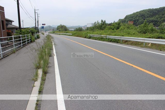 コンビニ　セブンイレブン（コンビニ）まで1163m