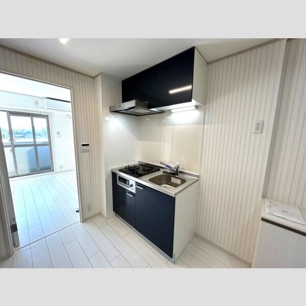 キッチン　※同間取りの参考写真、現況優先※