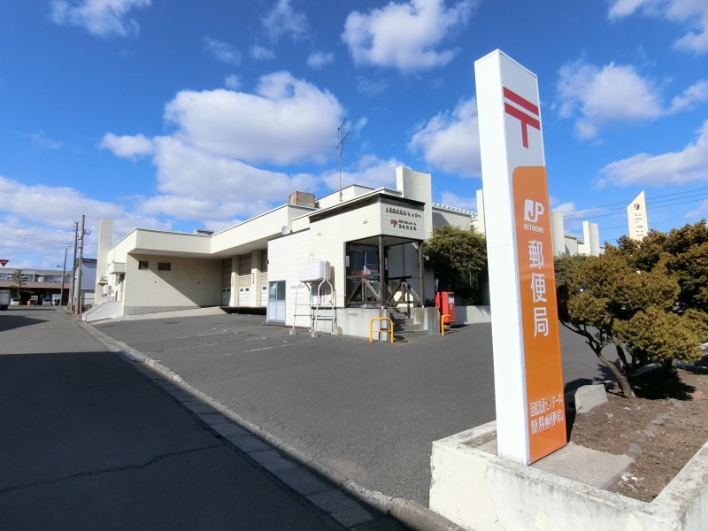 郵便局　函館流通センター内簡易郵便局（郵便局）まで981m