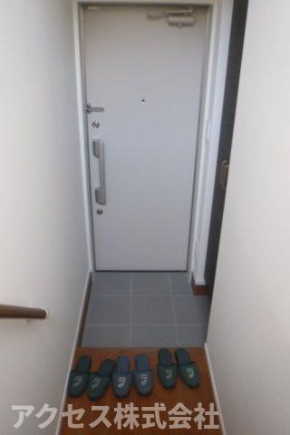 玄関　※同建物別室、参考写真
