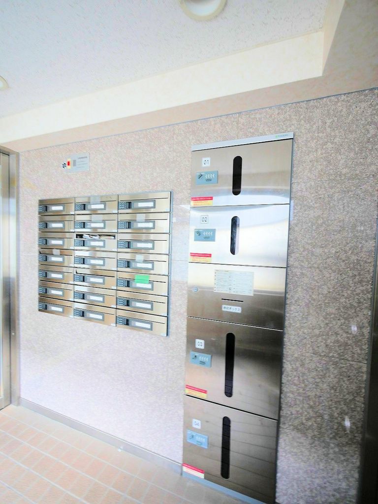 ロビー　エントランス