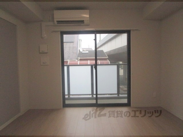 居室・リビング　洋室