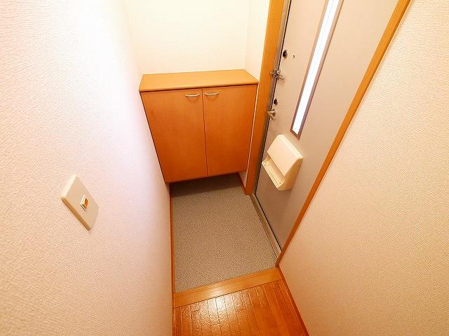 玄関　ゆったりとした玄関です