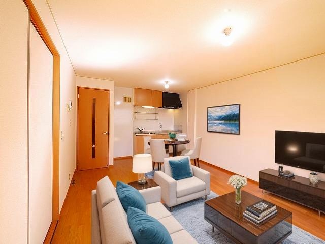 居室・リビング　CGで家具等を配置したもので家具等は含まれません