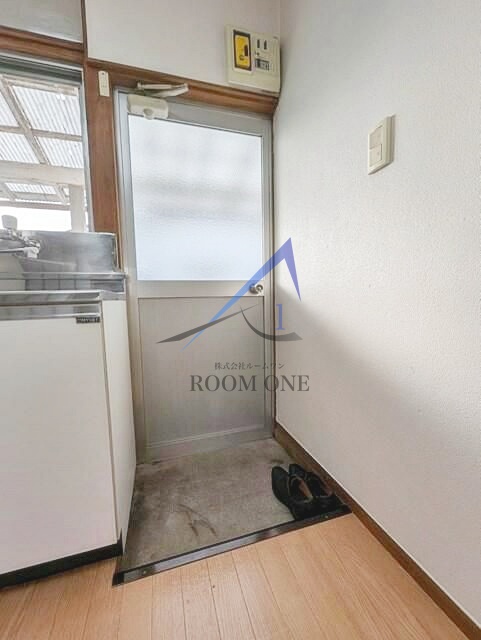 玄関　玄関です。