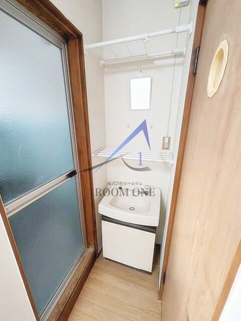 洗面設備　洗面台です。