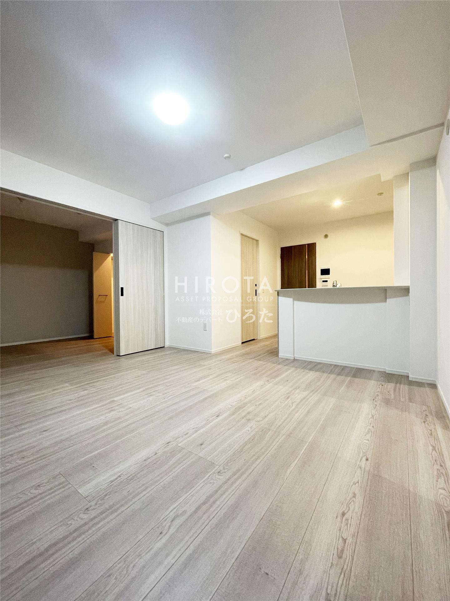 居室・リビング　201号室写真