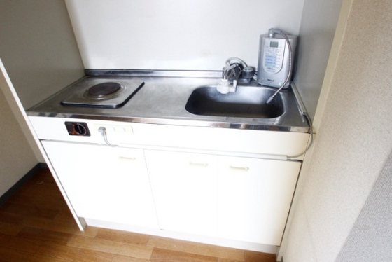 キッチン　※別室の写真を使用しております※