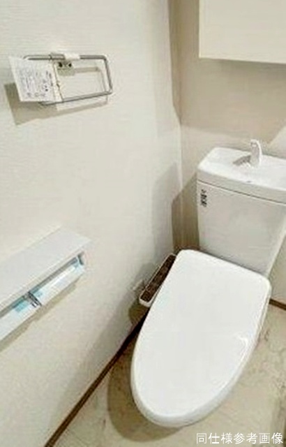 トイレ　嬉しい温水洗浄便座♪