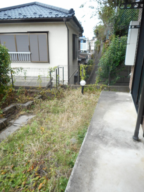 バルコニー　広いテラス