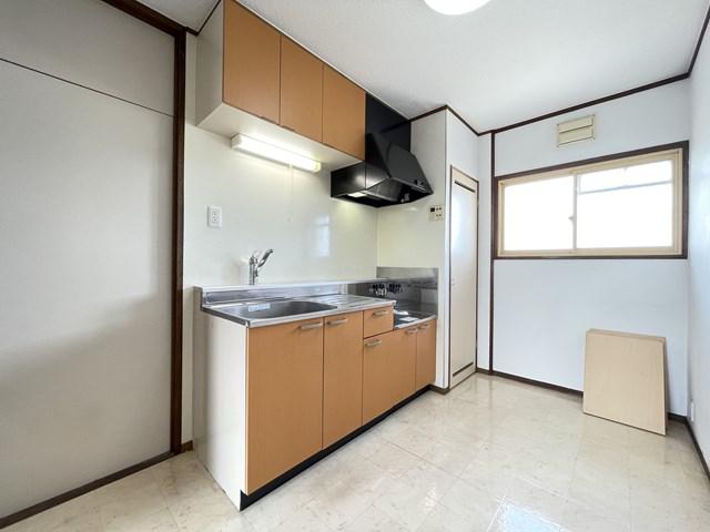 キッチン　キッチン