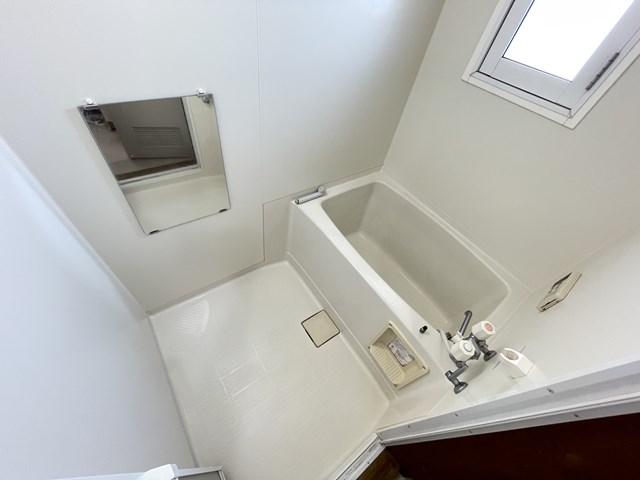 バス・シャワールーム　浴室