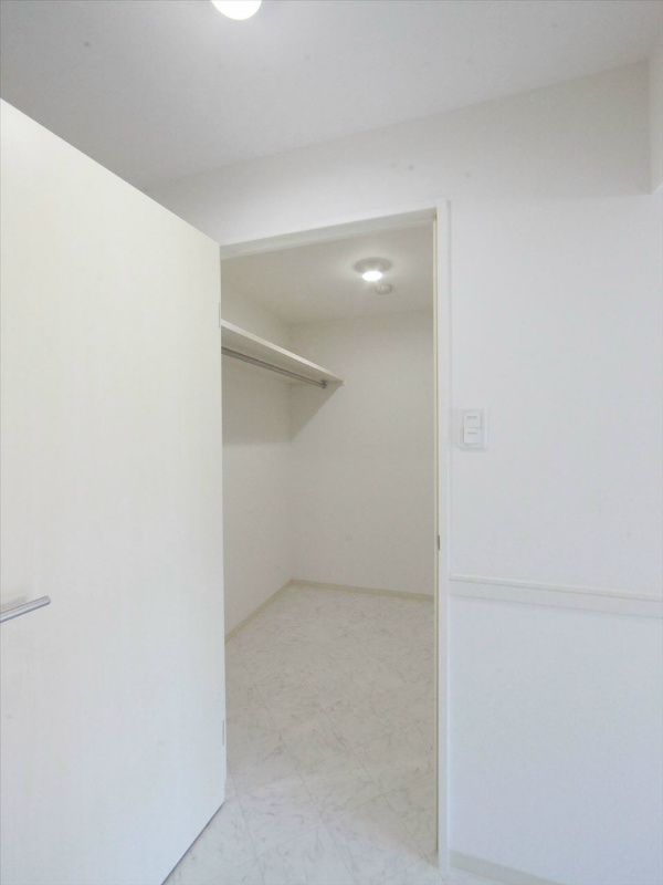 収納　洋室★ウォークインクローゼット