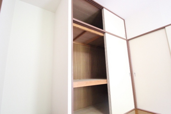 収納　※別部屋の写真です
