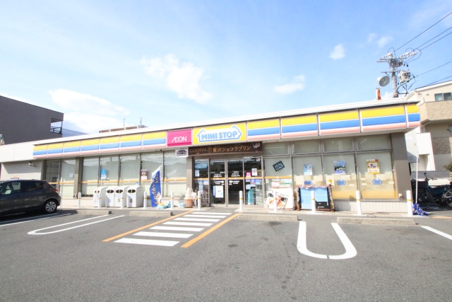 コンビニ　ミニストップ　名古屋稲上町店（コンビニ）まで400m