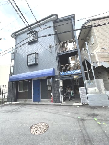 建物外観　外観は落ち着いています