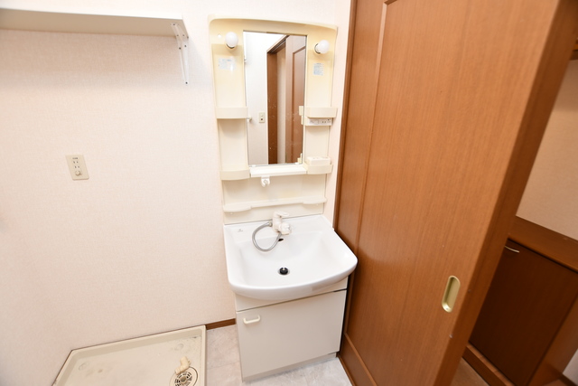 洗面設備　独立洗面台