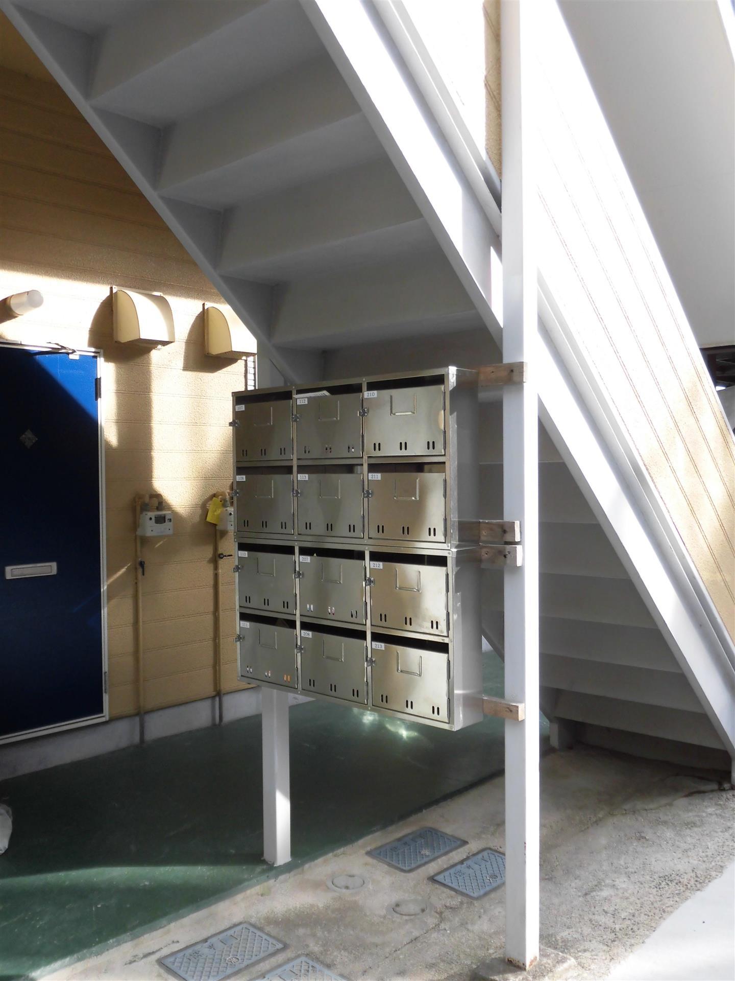 その他　集合ポストあり。