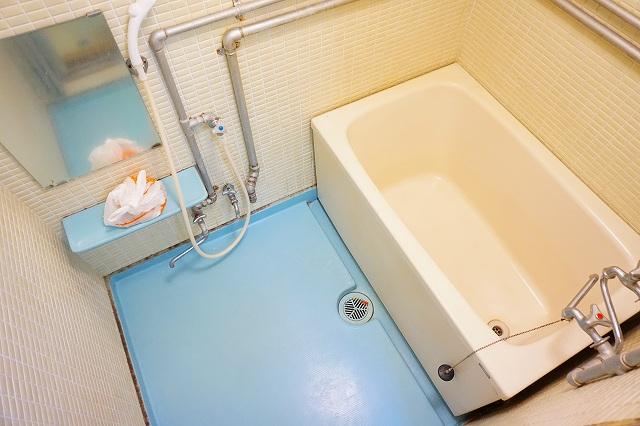 バス・シャワールーム　浴室