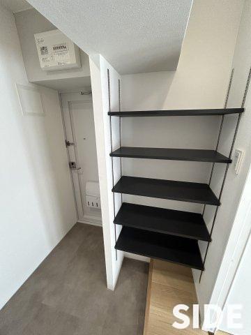 玄関　※別号室参考画像