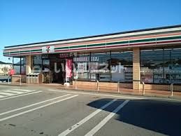 コンビニ　セブンイレブン 結城四ツ京店（コンビニ）まで390m