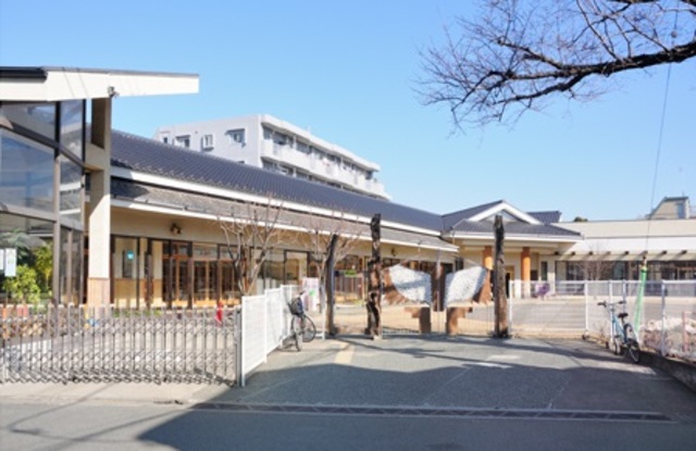 幼稚園・保育園　鶴間幼稚園（幼稚園・保育園）まで951m