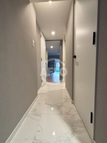 玄関　S-RESIDENCE大阪上本町　玄関