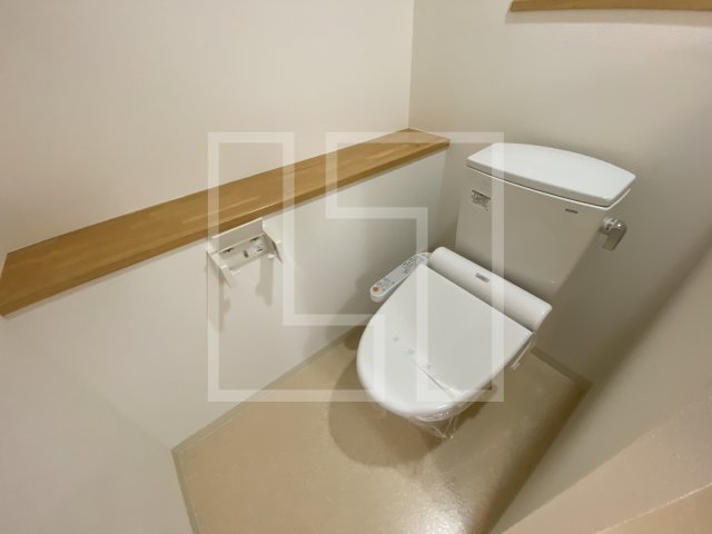 トイレ　フォレステージュ北堀江　温水洗浄便座