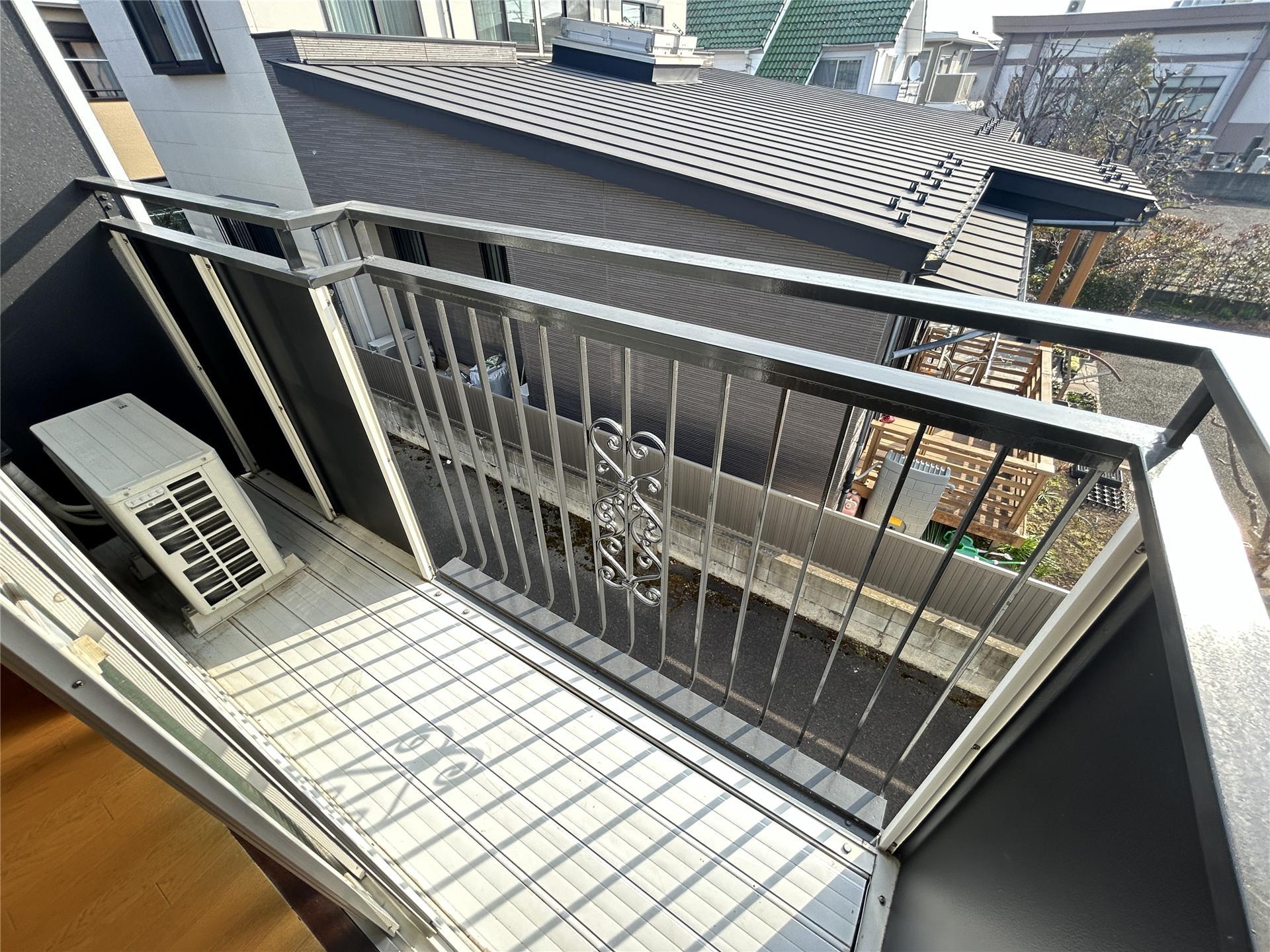 バルコニー　洗濯物が干せます(別部屋参考写真)