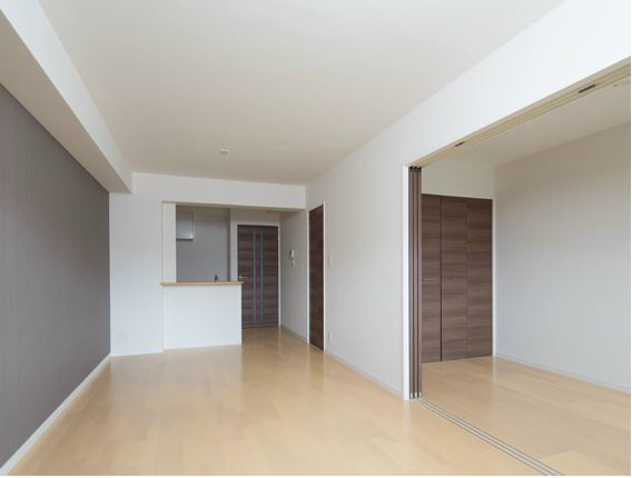 居室・リビング　13帖越えの広々としたリビングです。