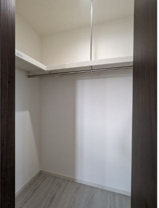 収納　※類似物件の写真となります。現状優先。