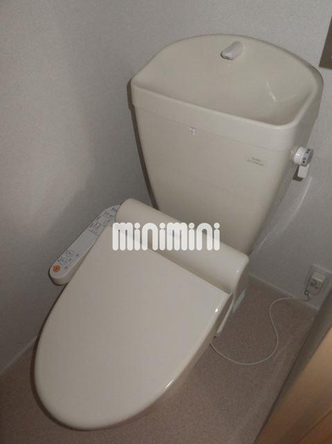 トイレ　温水洗浄便座は快適です