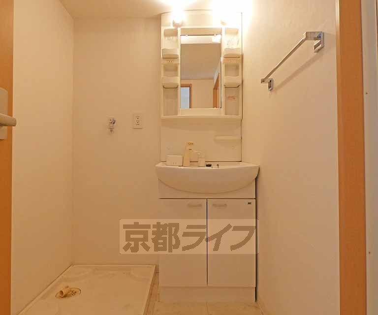 洗面設備　洗面所です