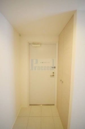 玄関　※別部屋参考写真※現況優先です