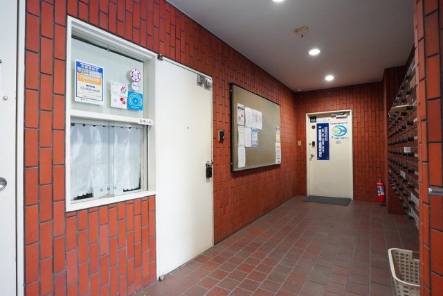 その他　清潔なエントランスです