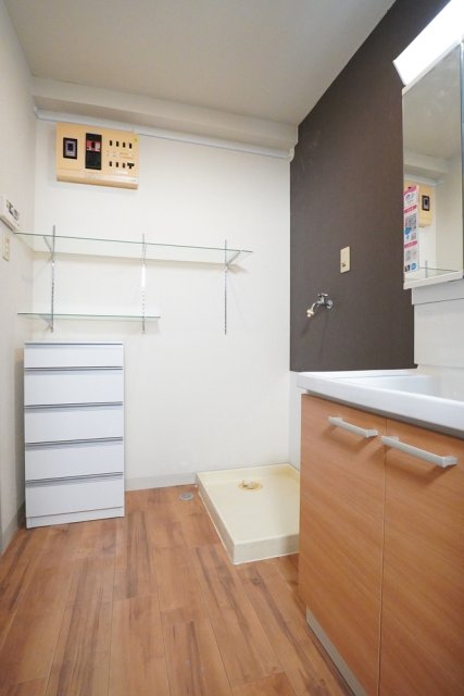 洗面設備　忙しい朝には欠かせない洗面所です