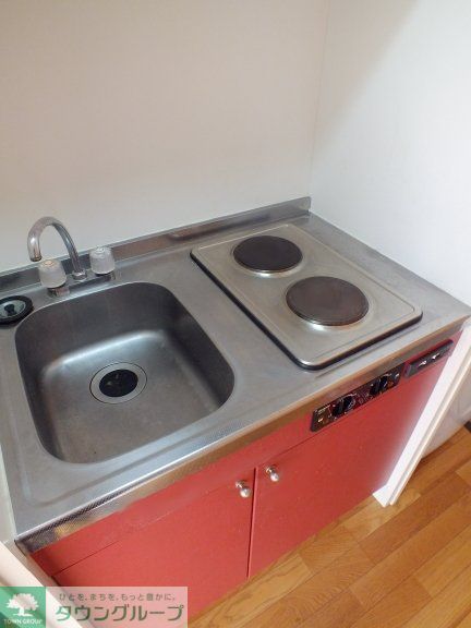 キッチン　2口電気コンロ