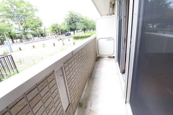 バルコニー　庭