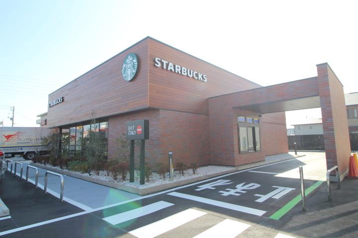 飲食店　スターバックスコーヒー平井店（飲食店）まで657m