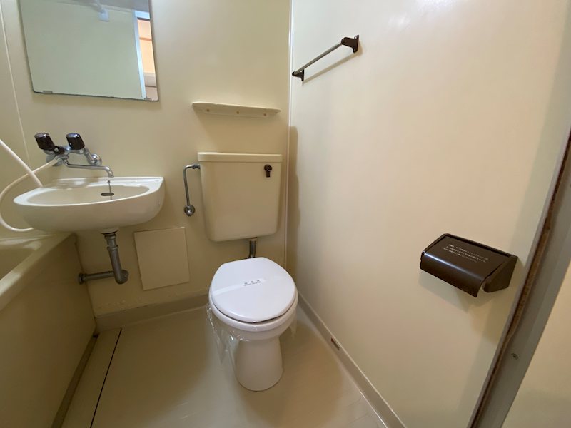 トイレ　別部屋参考写真