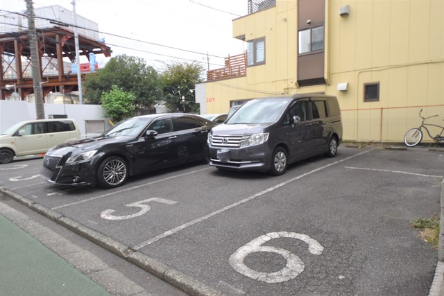 駐車場　★駐車スペースです★