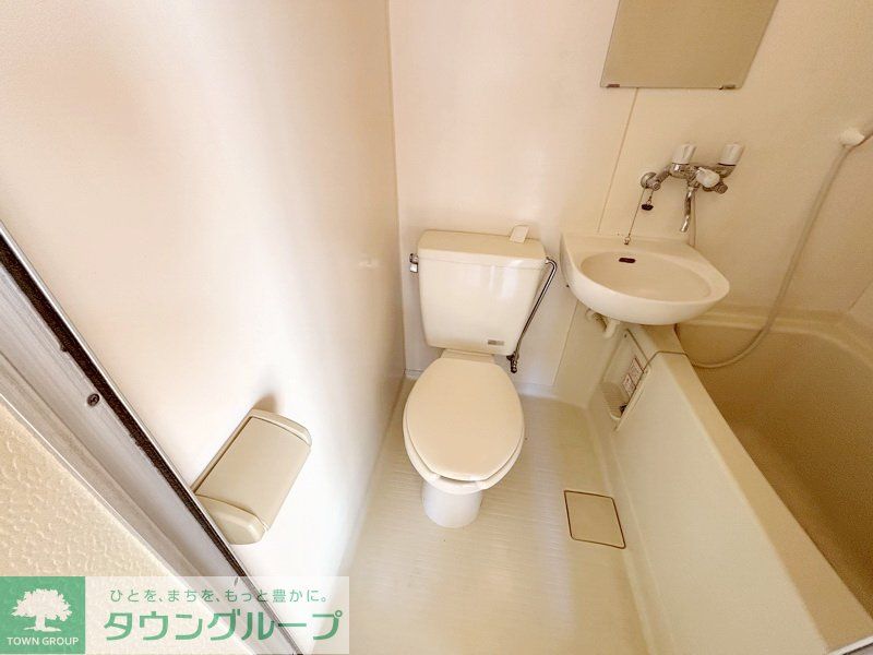 トイレ　トイレ