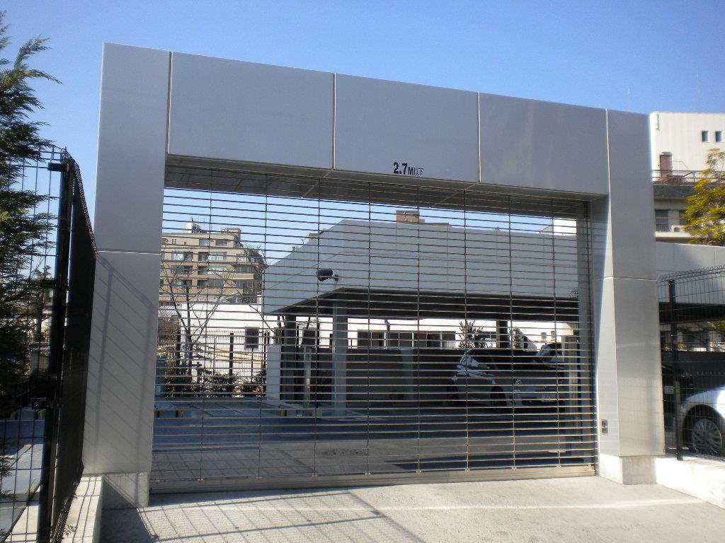 スーパー　ピーコックストア代官山店（スーパー）まで432m