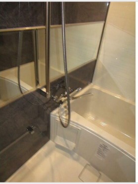 バス・シャワールーム　別号室の参考写真です