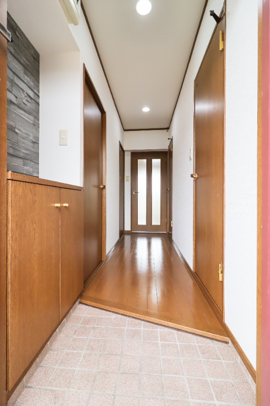 玄関　図面と現状に相違がある場合には現状を優先