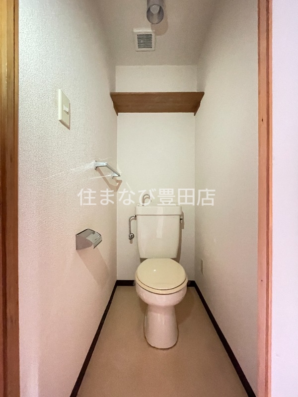トイレ　同型タイプ