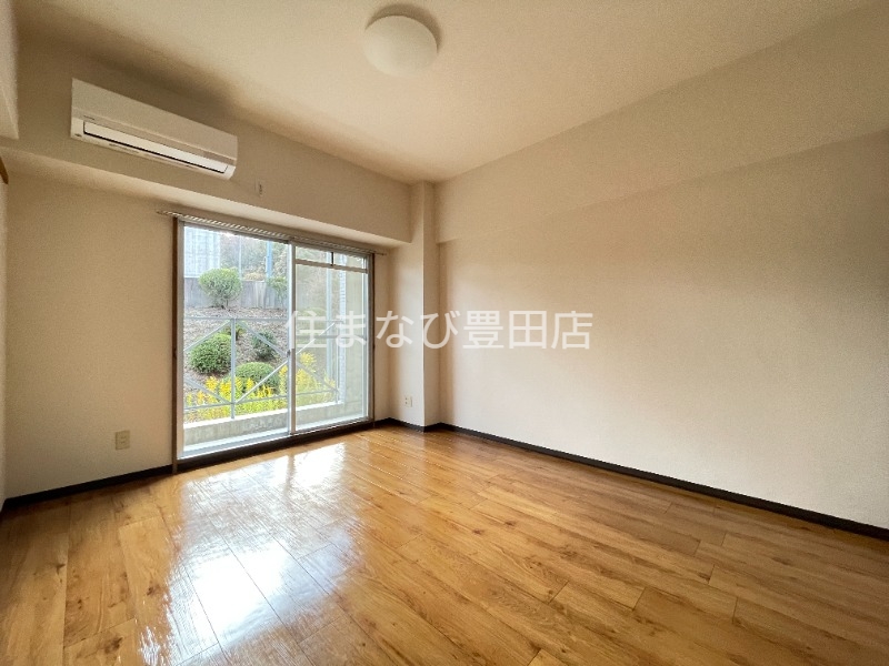 居室・リビング　同型タイプ