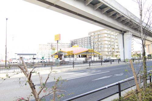 飲食店　ココスレストラン扇店（飲食店）まで1292m